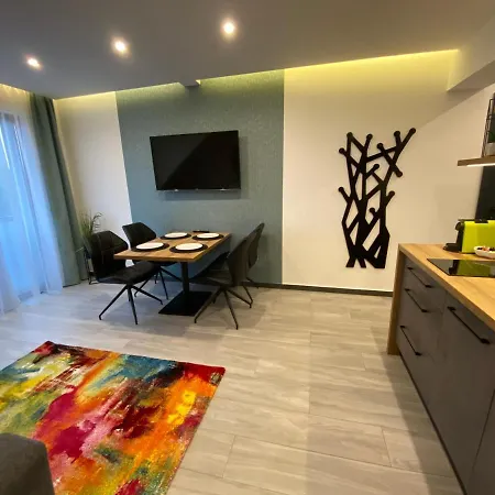 Luxury Apartamento *